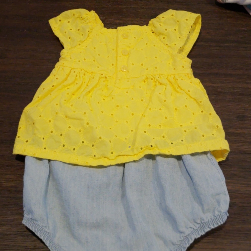 Infant Dress - Picture 5 of 6